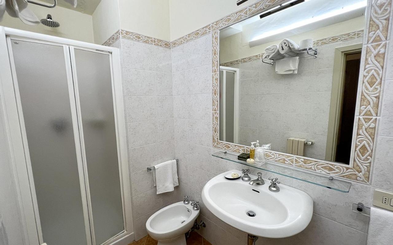 B&B Piccolo Hotel Кортона Экстерьер фото