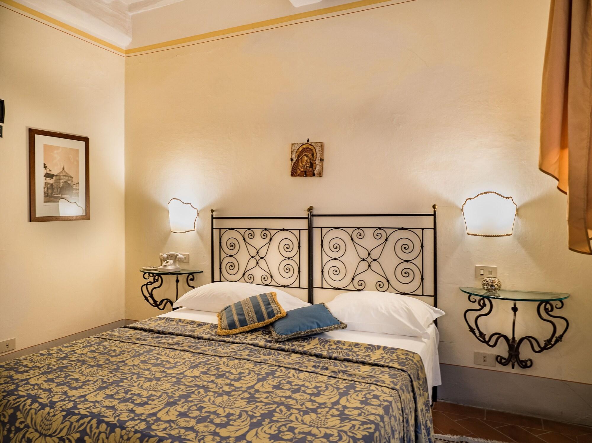 B&B Piccolo Hotel Кортона Экстерьер фото