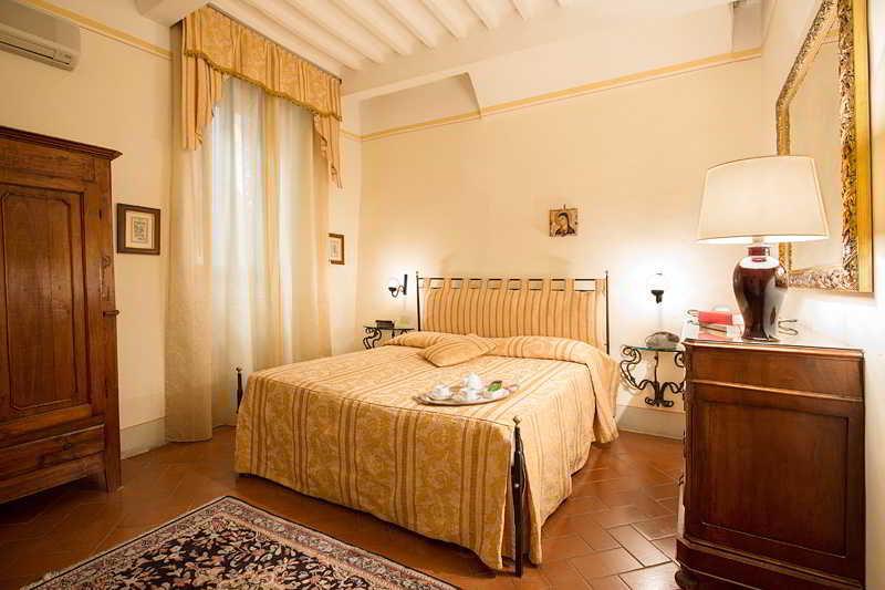 B&B Piccolo Hotel Кортона Экстерьер фото