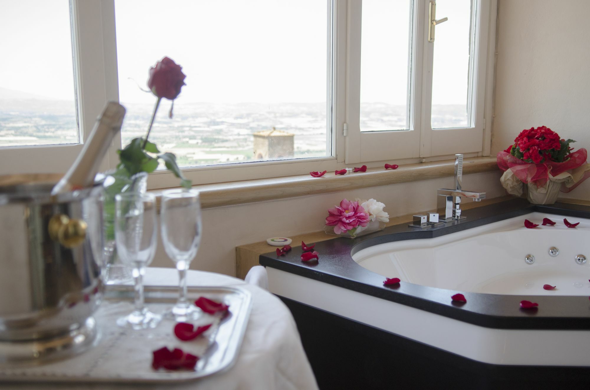 B&B Piccolo Hotel Кортона Экстерьер фото