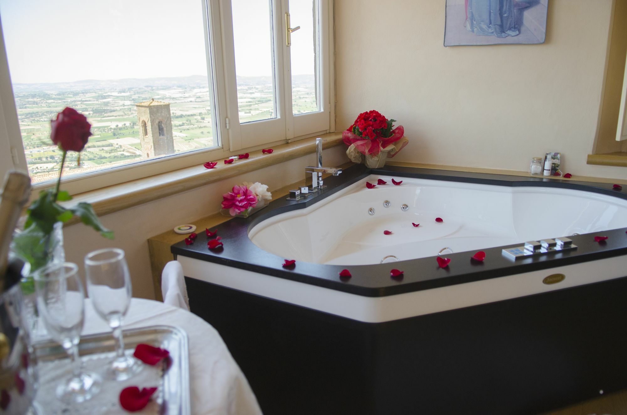 B&B Piccolo Hotel Кортона Экстерьер фото
